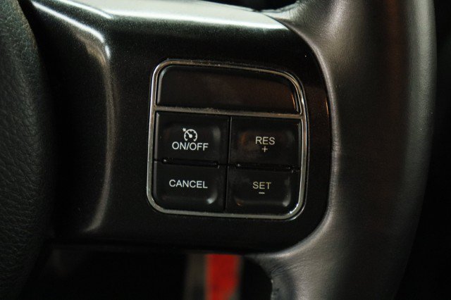 Used 2017 Jeep Wrangler Unlimited Sahara AWD/4WD image 11