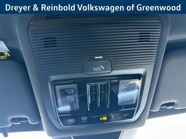 New 2025 Volkswagen Tiguan SE R-Line image 25