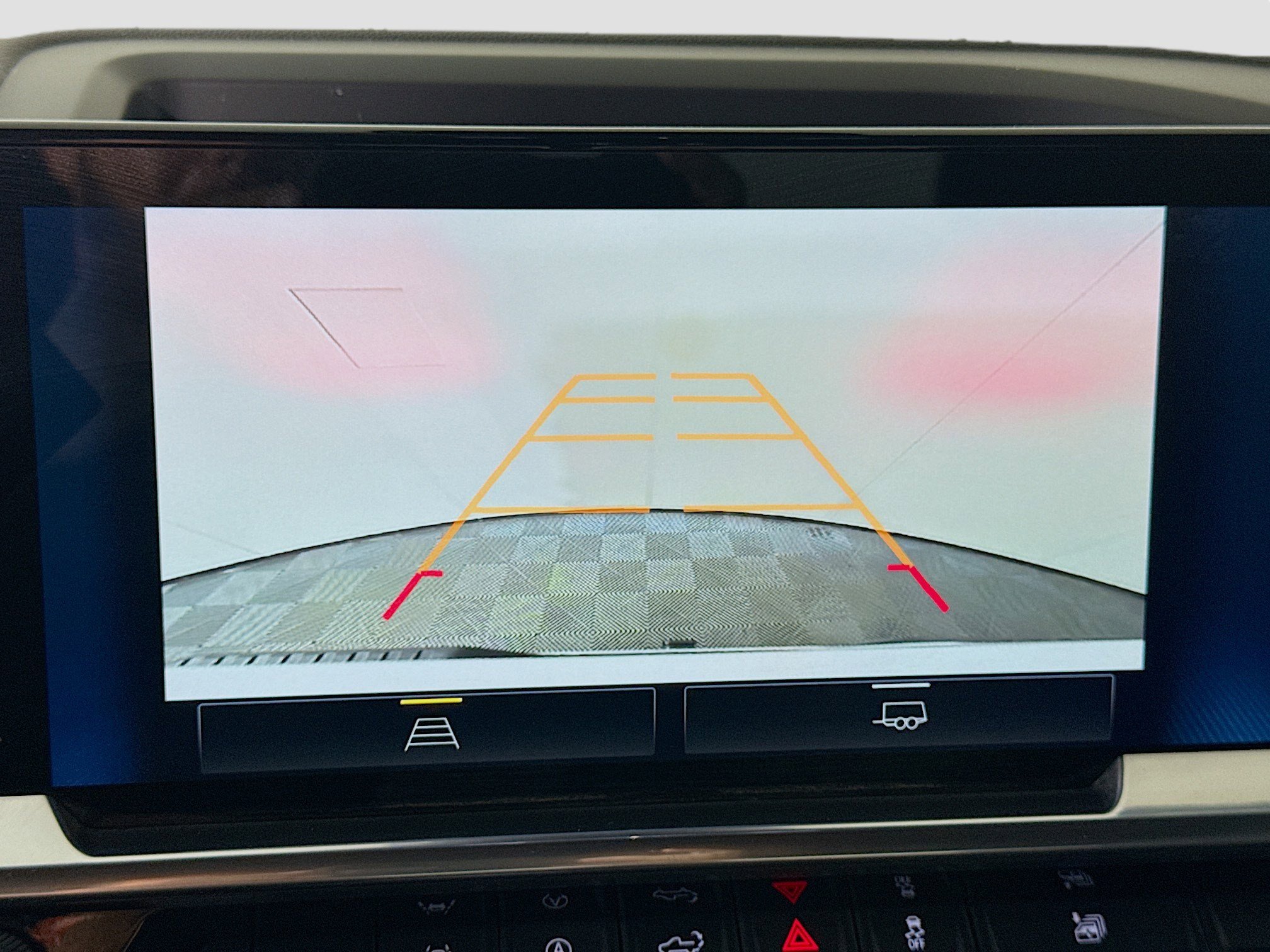 Used 2025 Chevrolet Silverado 1500 LT image 19