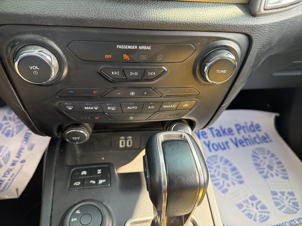 Used 2019 Ford Ranger XLT w/ Equipment Group 302A Luxury image 18
