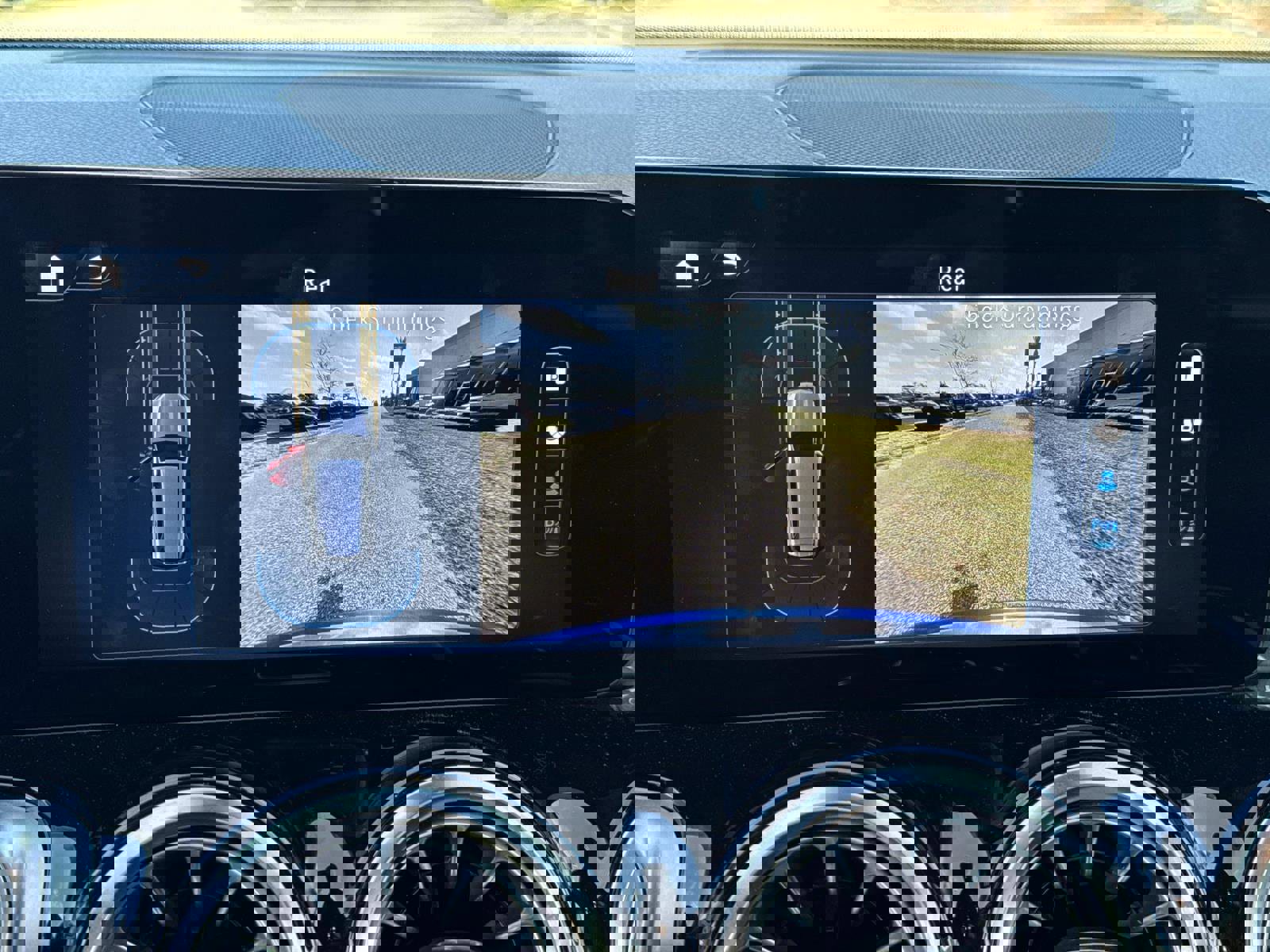 Used 2025 Mercedes-Benz GLB 250 image 28