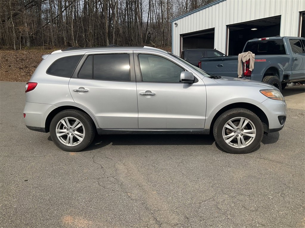 Used 2011 Hyundai Santa Fe Limited image 4