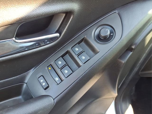 Used 2017 Chevrolet Trax LS AWD/4WD image 10