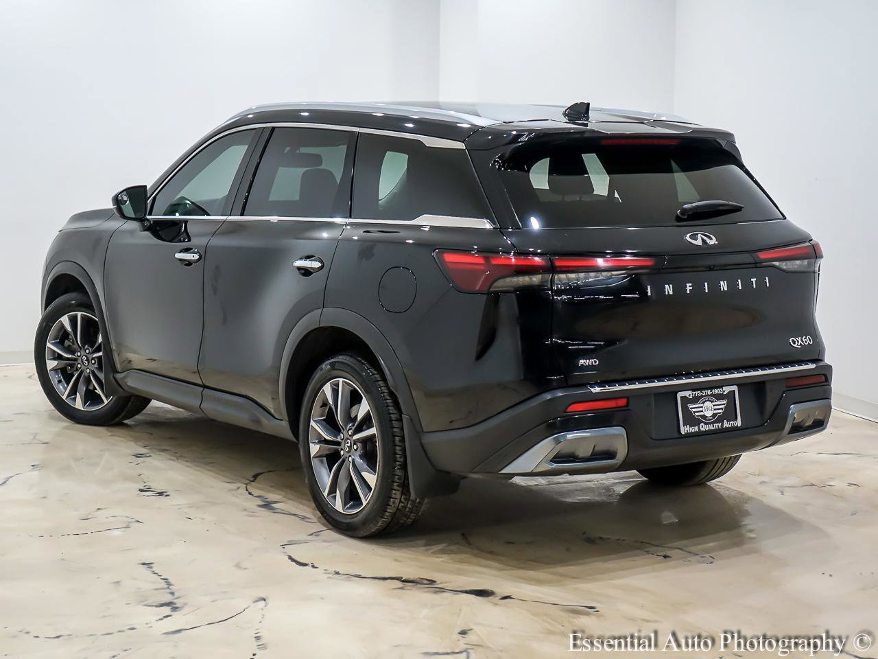 Used 2022 INFINITI QX60 Luxe w/ Performance Audio Package AWD/4WD image 10