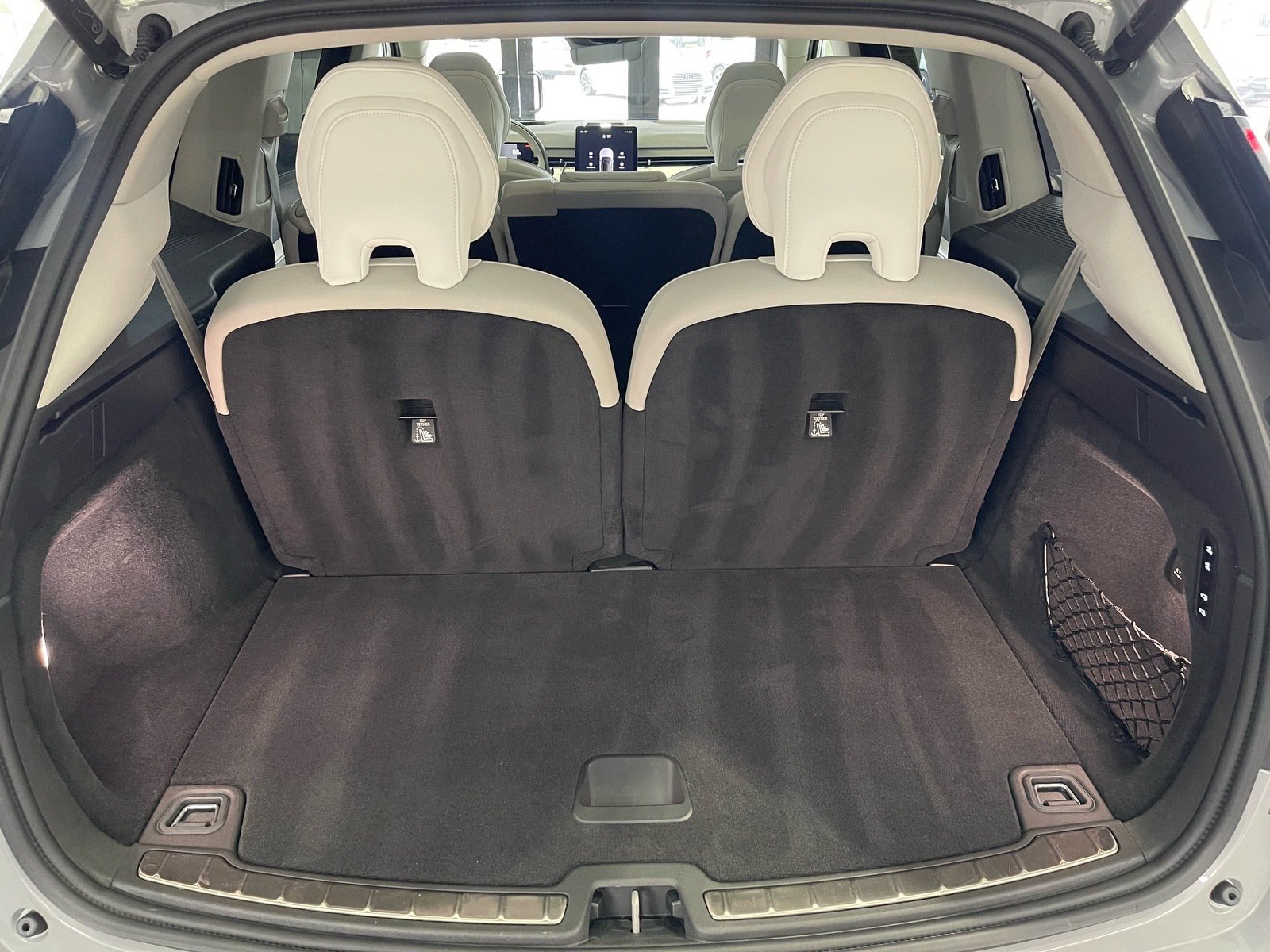 Used 2025 Volvo EX90 Ultra AWD/4WD image 35