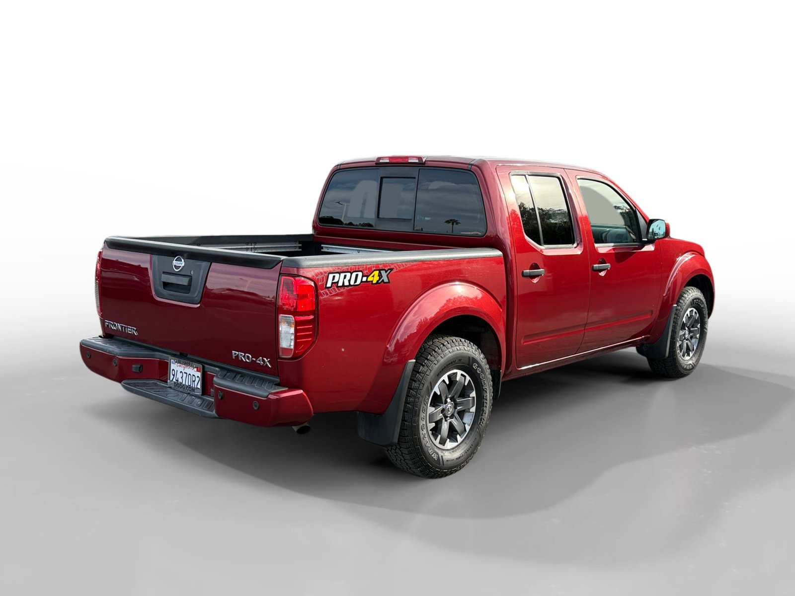 Used 2019 Nissan Frontier PRO-4X image 5