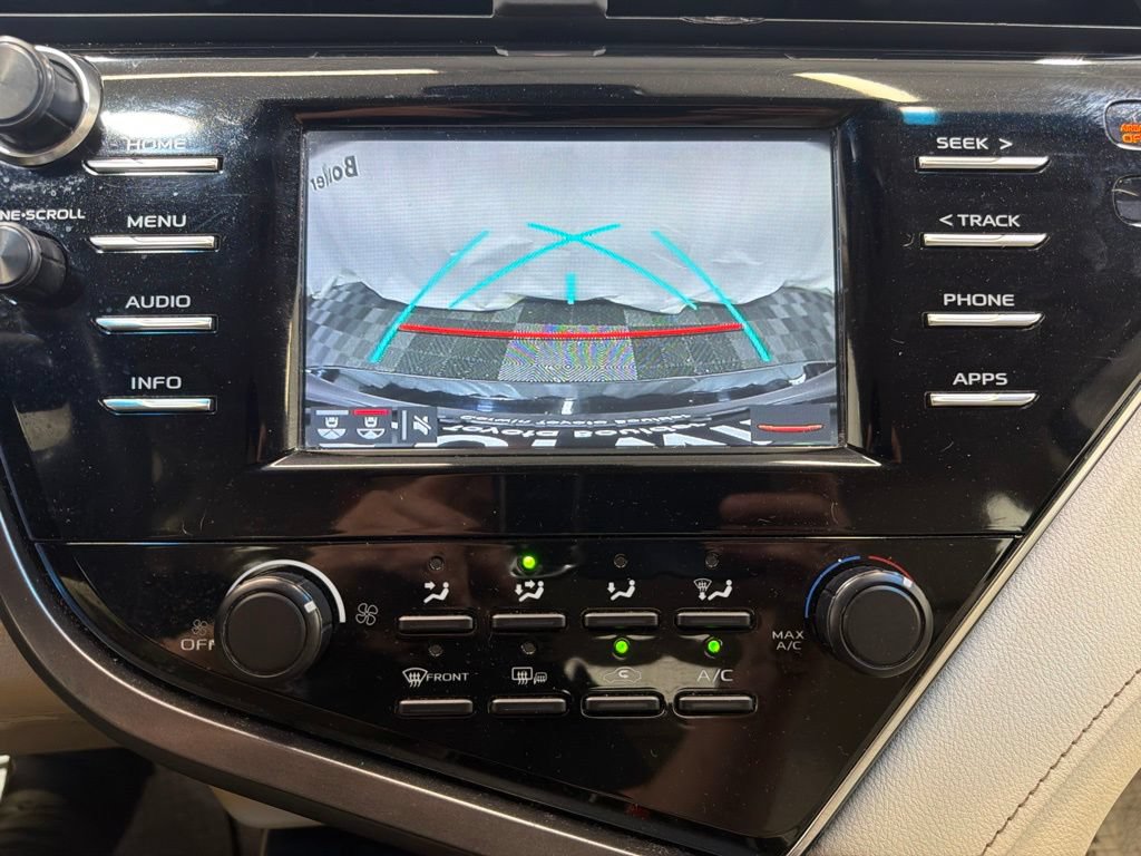 Used 2018 Toyota Camry LE w/ Convenience Package FWD image 30