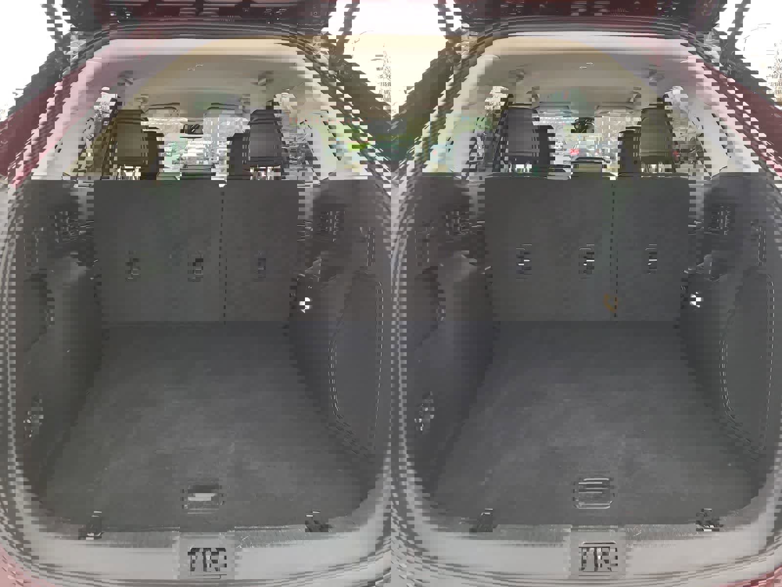 Used 2024 Ford Edge Titanium image 27