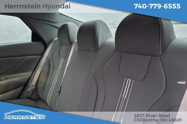 Used 2024 Hyundai Elantra SEL image 24