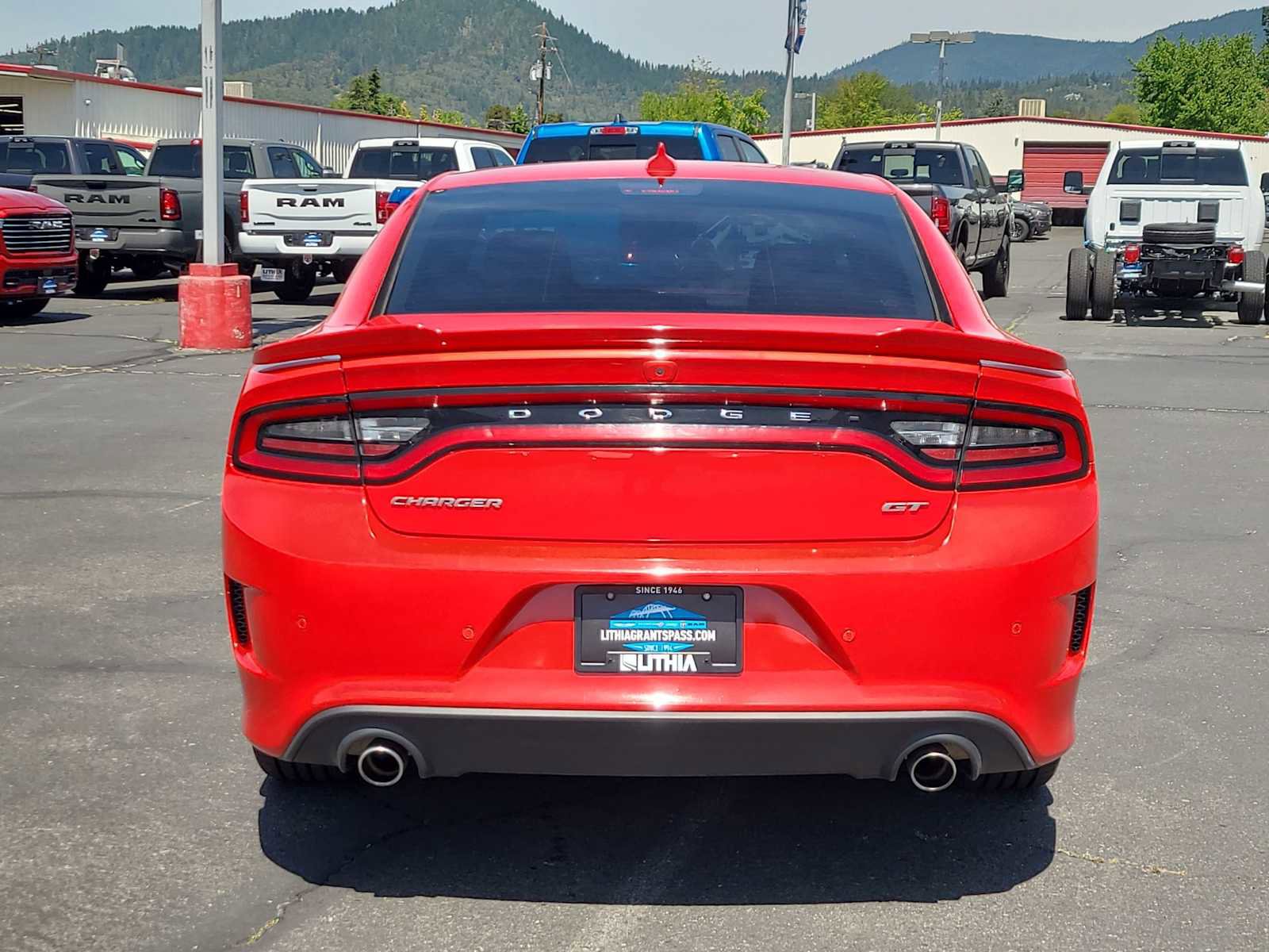 Used 2022 Dodge Charger GT RWD image 13