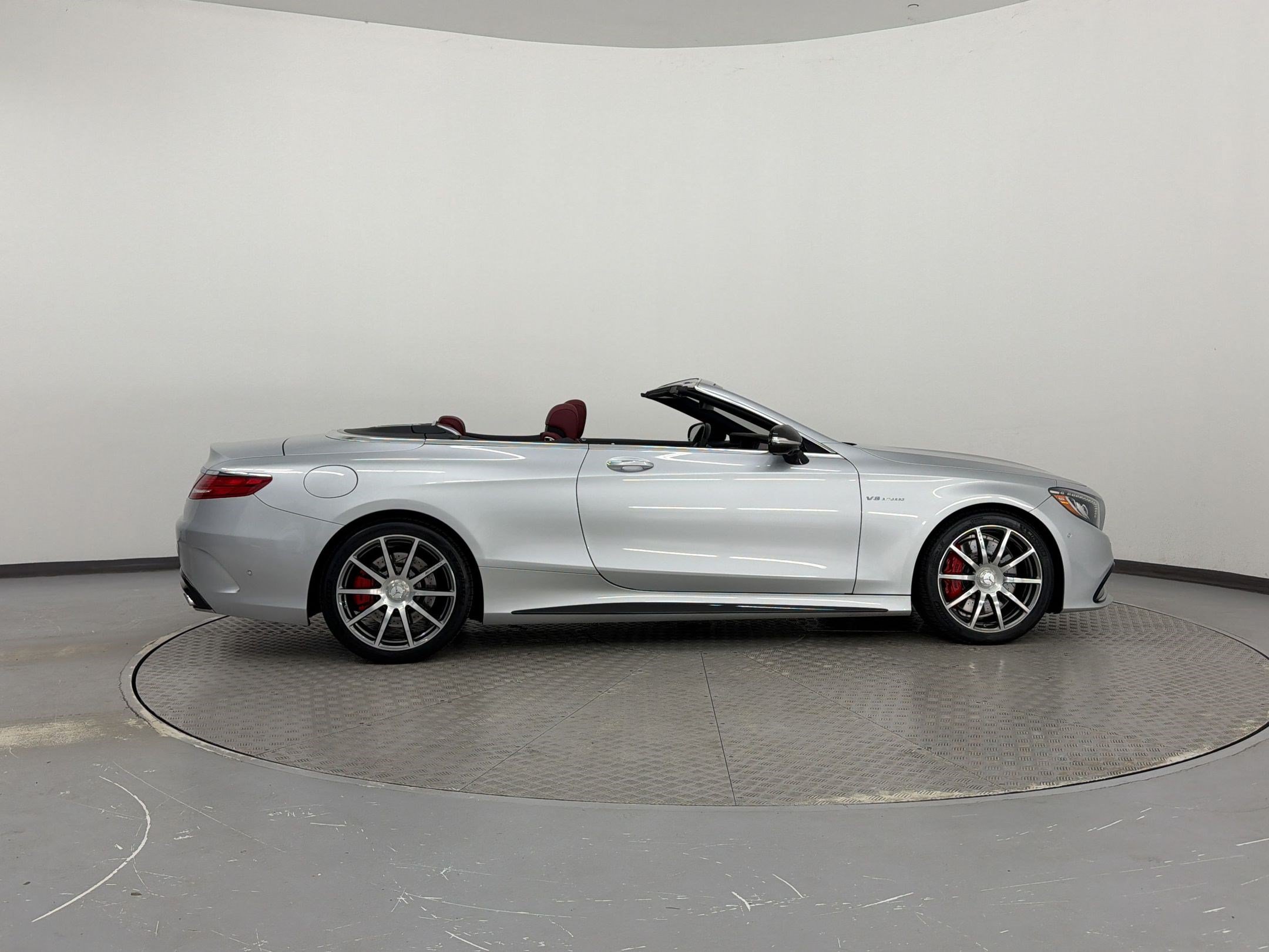 Used 2017 Mercedes-Benz S 63 AMG 4MATIC Cabriolet image 35