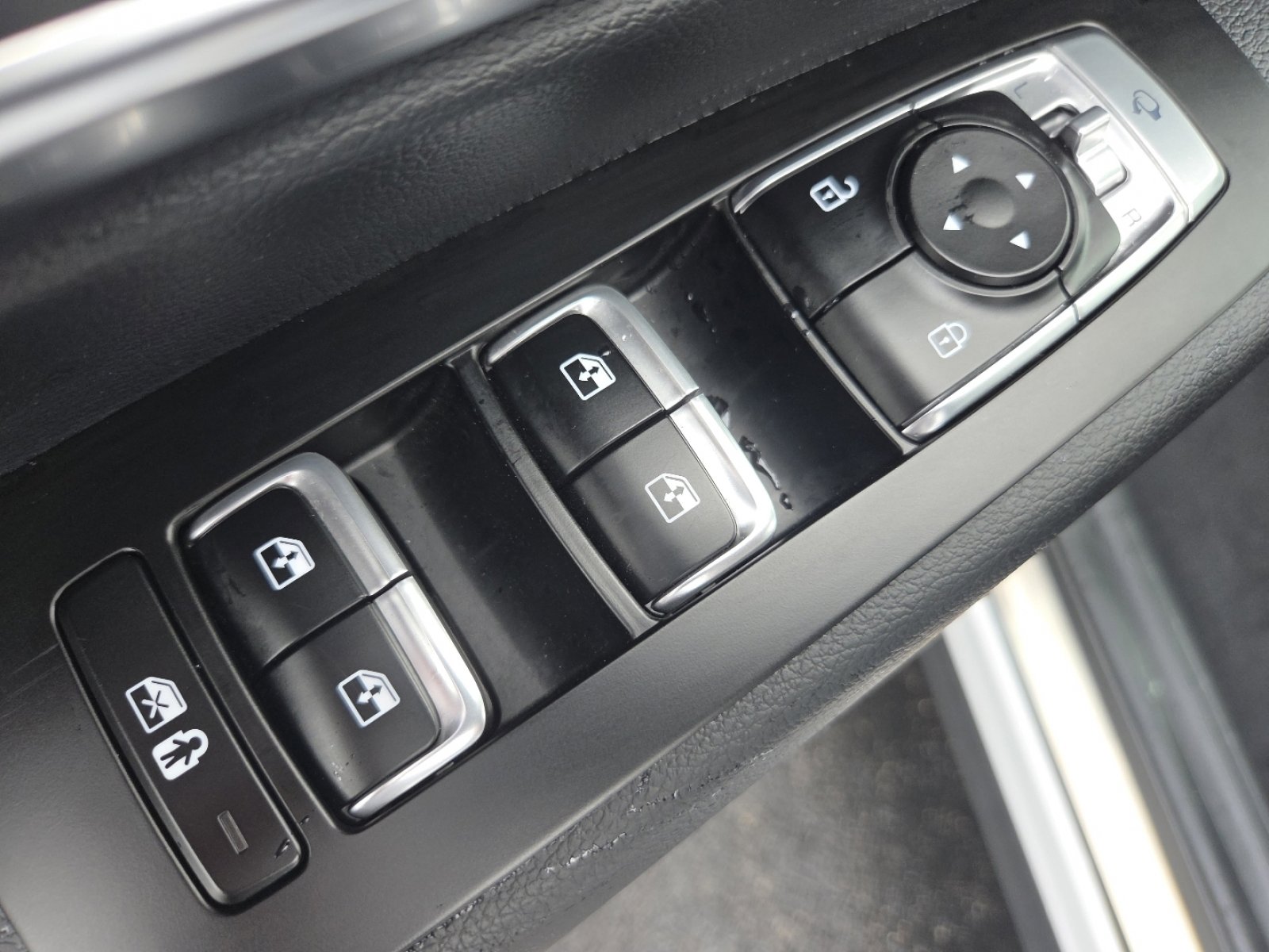 Used 2024 Kia Telluride SX X-Pro image 30