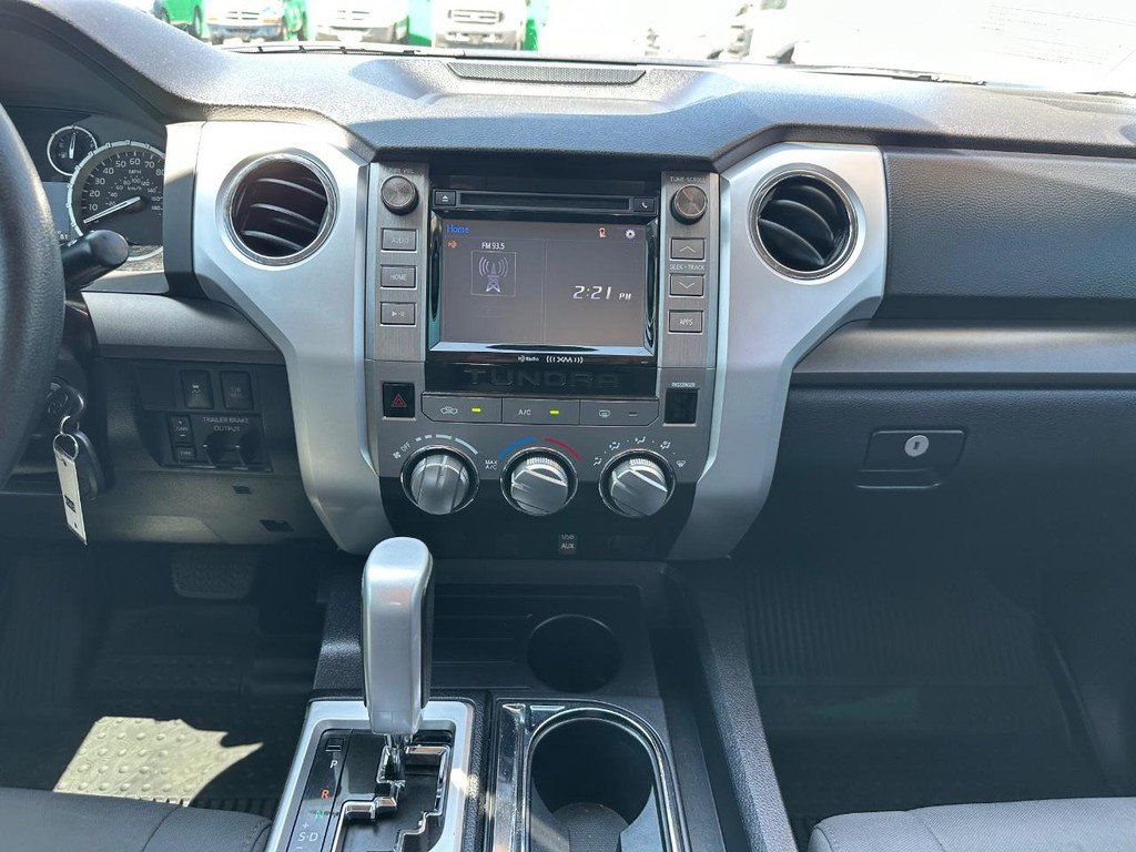 Used 2017 Toyota Tundra SR5 image 25