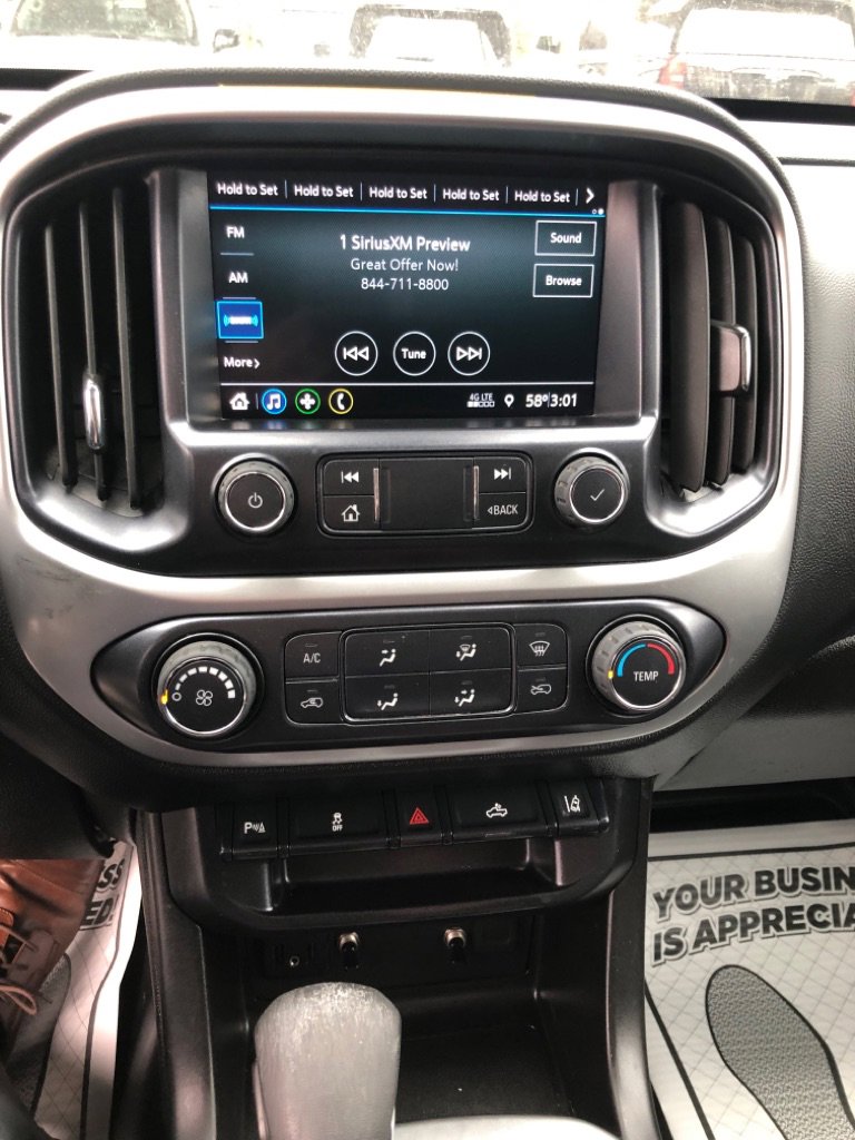 Used 2022 Chevrolet Colorado LT w/ Fleet Safety Package image 10