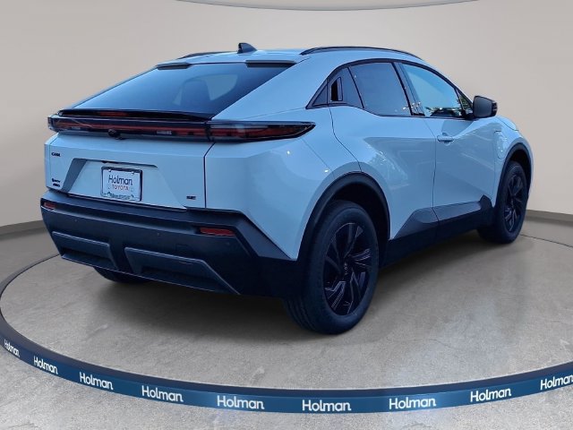 New 2026 Toyota C-HR AWD/4WD image 3