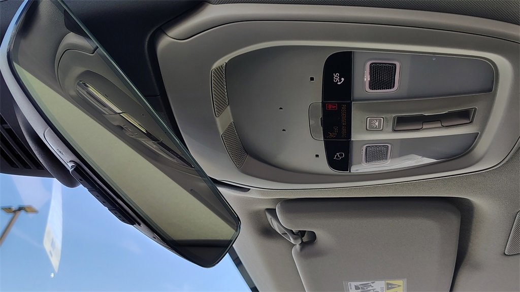 New 2026 Volvo XC60 B5 Plus w/ Climate Package image 23