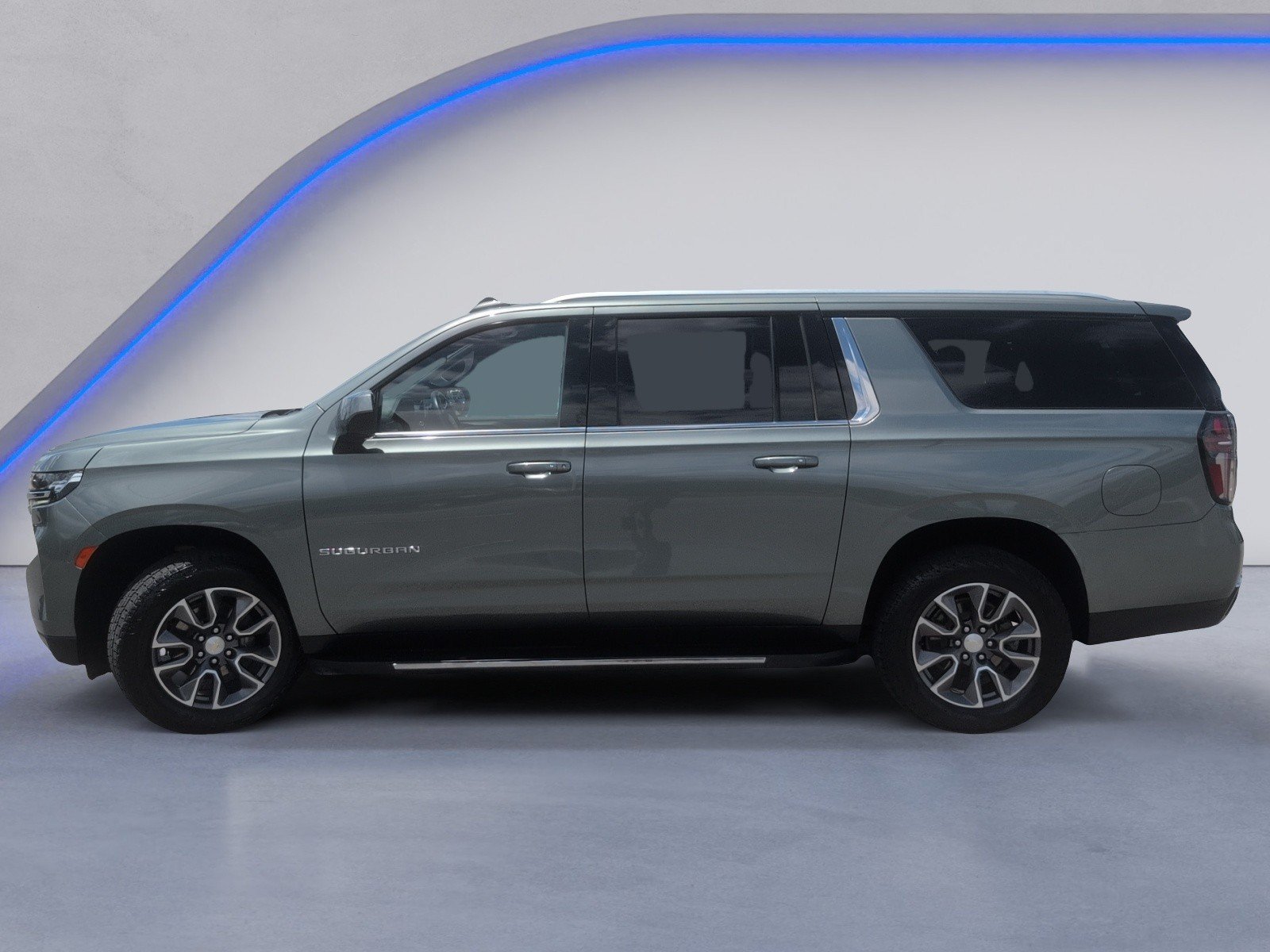 Used 2023 Chevrolet Suburban LS w/ Driver Alert Package RWD image 10