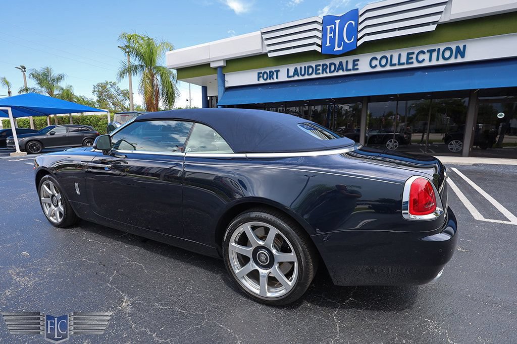 Used 2016 Rolls-Royce Dawn RWD image 7