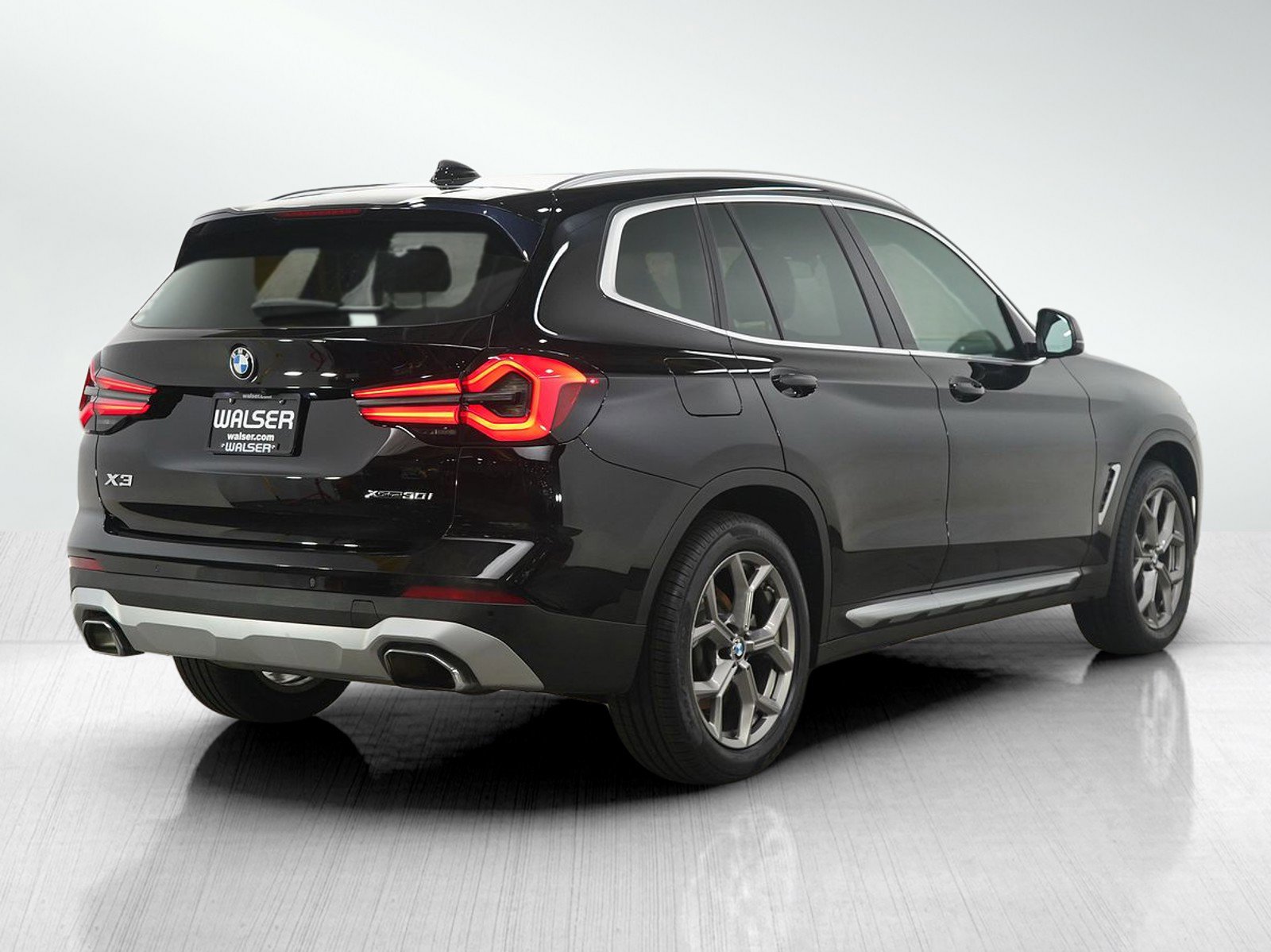 Used 2022 BMW X3 xDrive30i w/ Convenience Package image 5