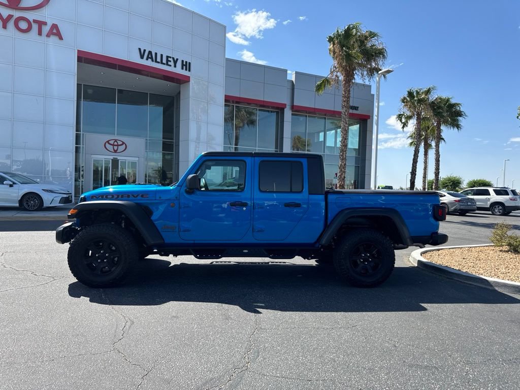Used 2023 Jeep Gladiator Mojave w/ Trailer Tow Package AWD/4WD image 2