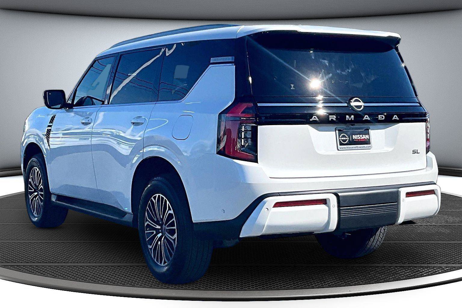 New 2026 Nissan Armada SL w/ Captain's Chari Seat Package AWD/4WD image 4