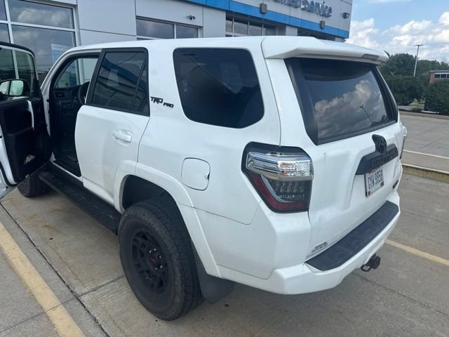 Used 2017 Toyota 4Runner SR5 Premium AWD/4WD image 3