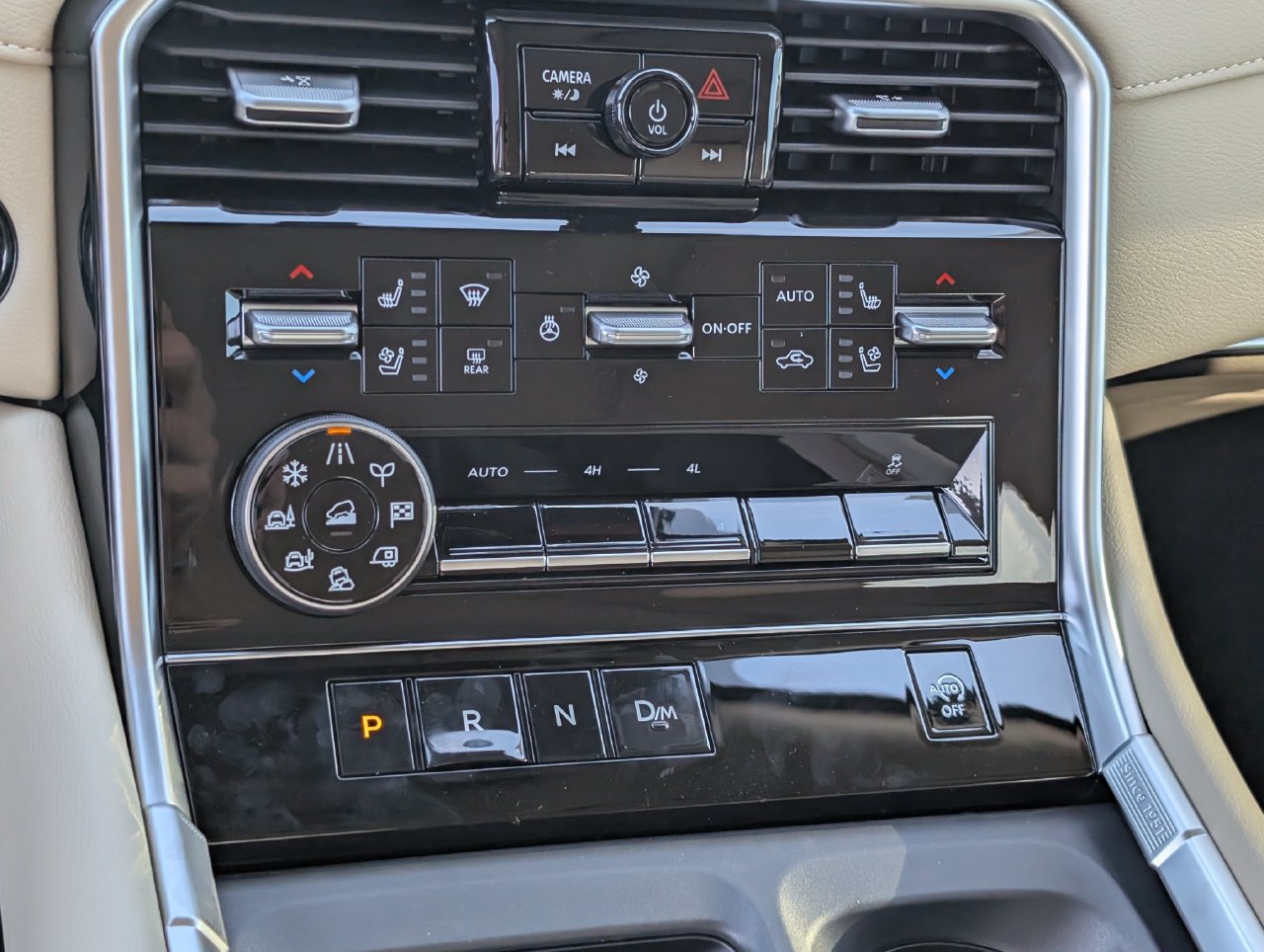 New 2027 Nissan Armada Platinum AWD/4WD image 13