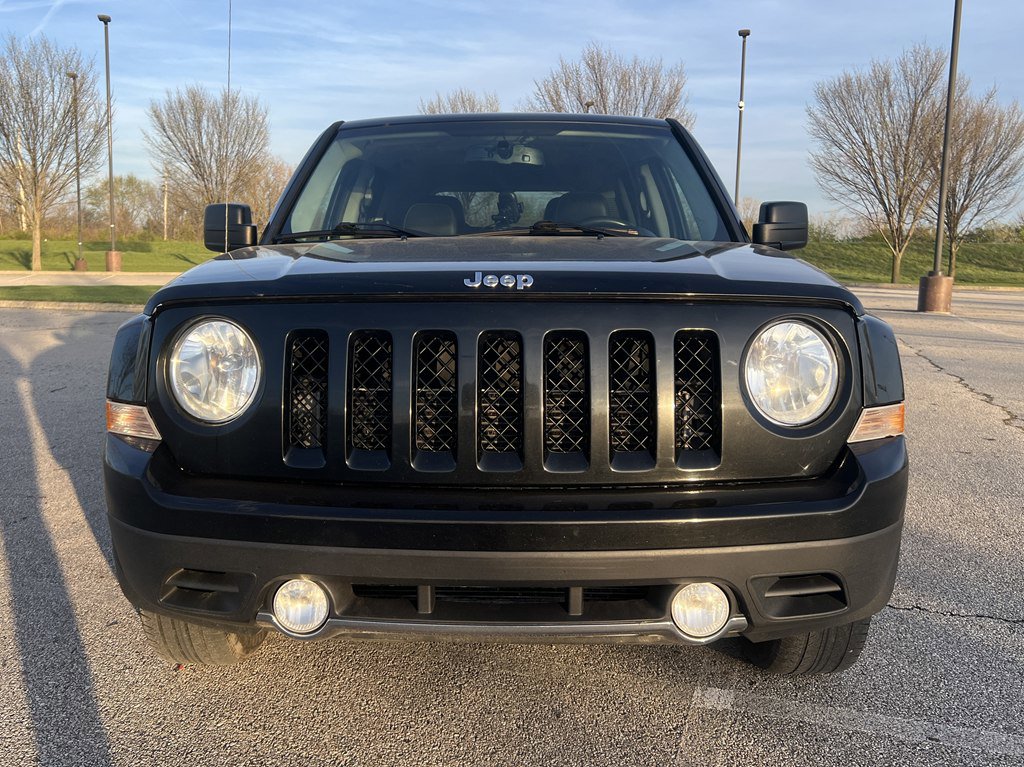 Used 2017 Jeep Patriot High Altitude image 8