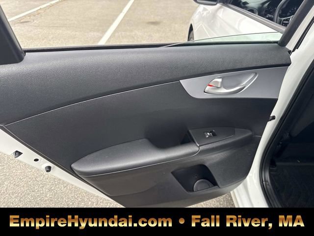 Used 2024 Kia Forte LXS image 15