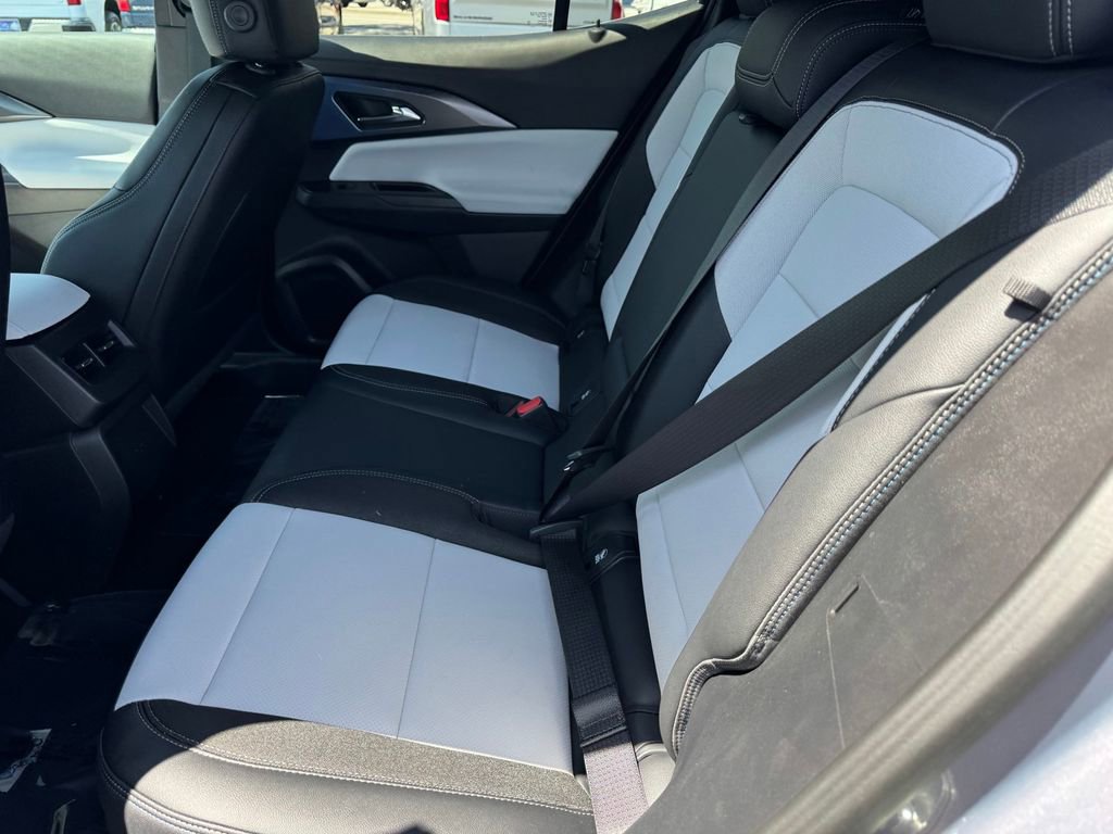 New 2026 Chevrolet Equinox EV LT FWD image 12