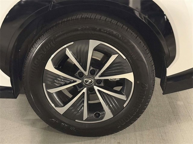 Certified 2025 Lexus RZ 300e 300e Premium image 13