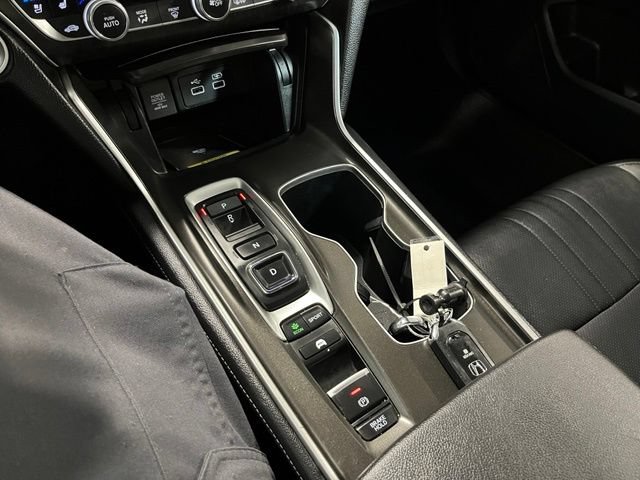 Used 2022 Honda Accord Touring image 26