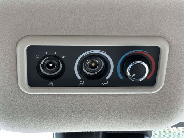 Used 2020 Chevrolet Express 3500 LT w/ LT Preferred Equipment Group RWD image 20
