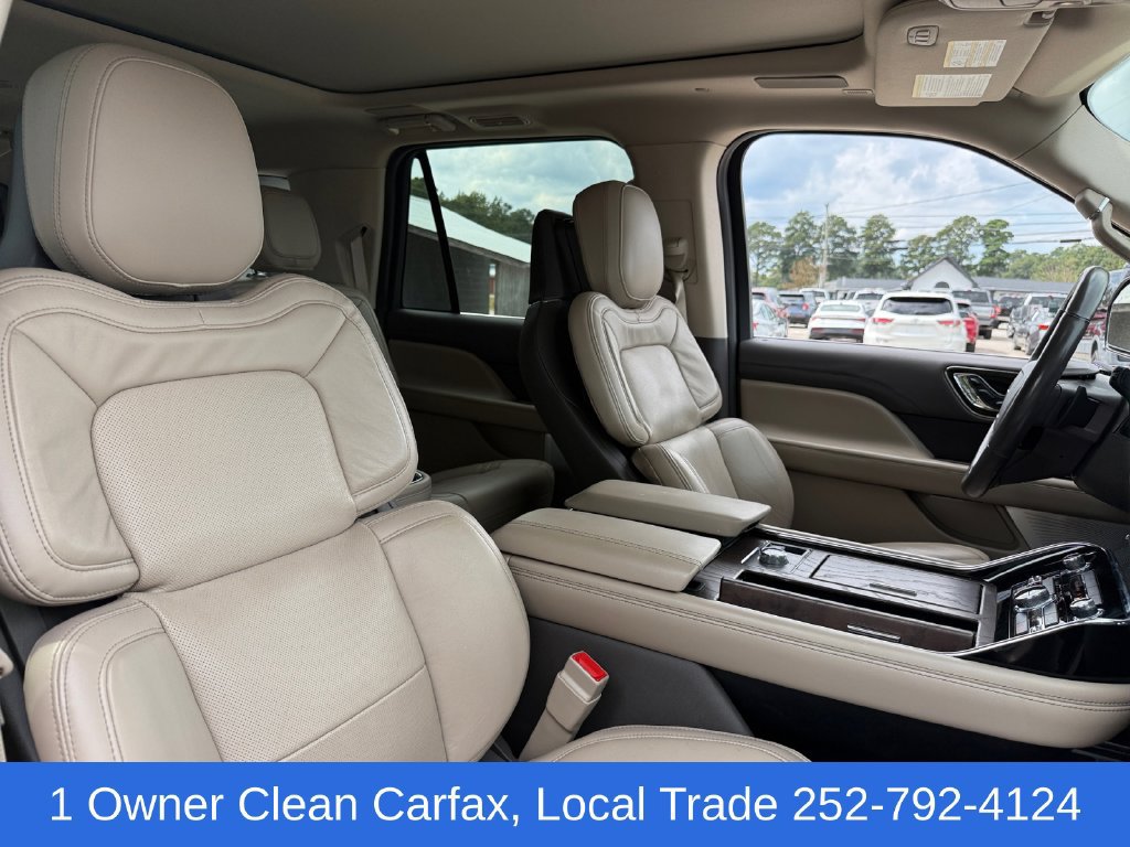 Used 2023 Lincoln Navigator L Reserve AWD/4WD image 19