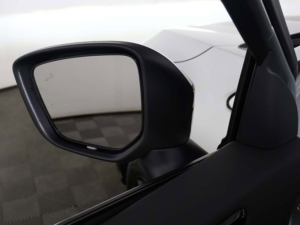 New 2026 Mitsubishi Eclipse Cross Black Edition image 29