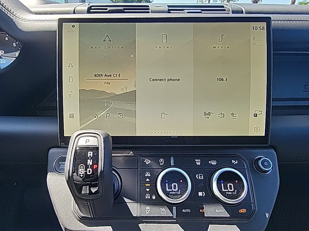 New 2026 Land Rover Defender 110 X-Dynamic SE AWD/4WD image 25