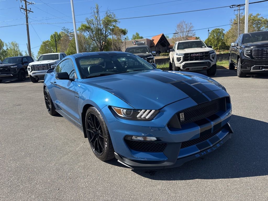 Used 2020 Ford Mustang Shelby GT350 w/ Technology Package image 7