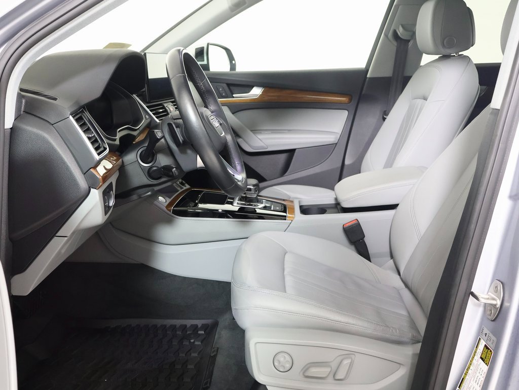 Used 2023 Audi Q5 2.0T Premium Plus w/ Premium Plus Package image 5