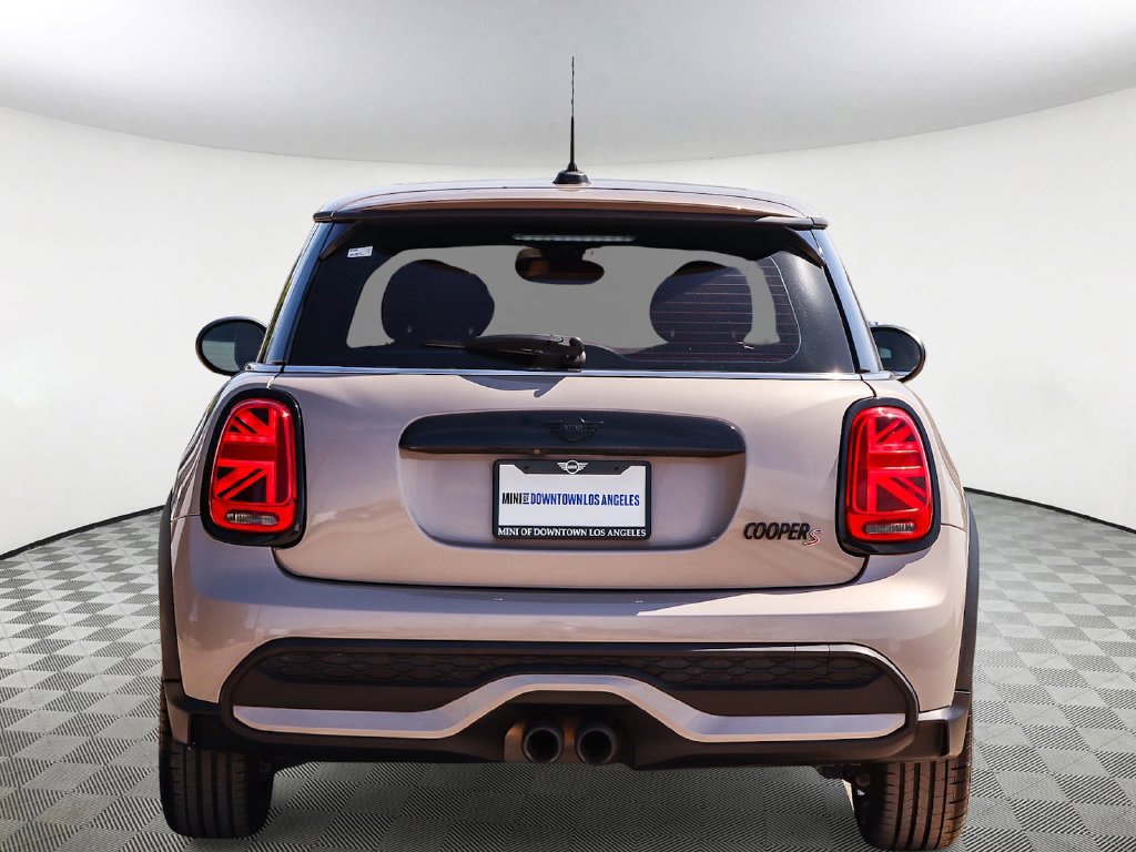 Used 2024 MINI Cooper S FWD image 7