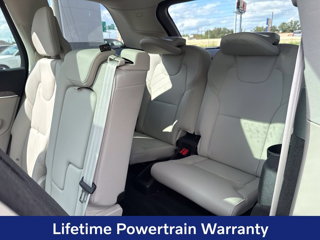 Certified 2024 Volvo XC90 T8 Plus w/ Protection Package Premier AWD/4WD image 34