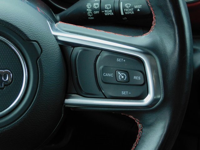 Used 2018 Jeep Wrangler Unlimited Rubicon w/ Dual Top Group image 16