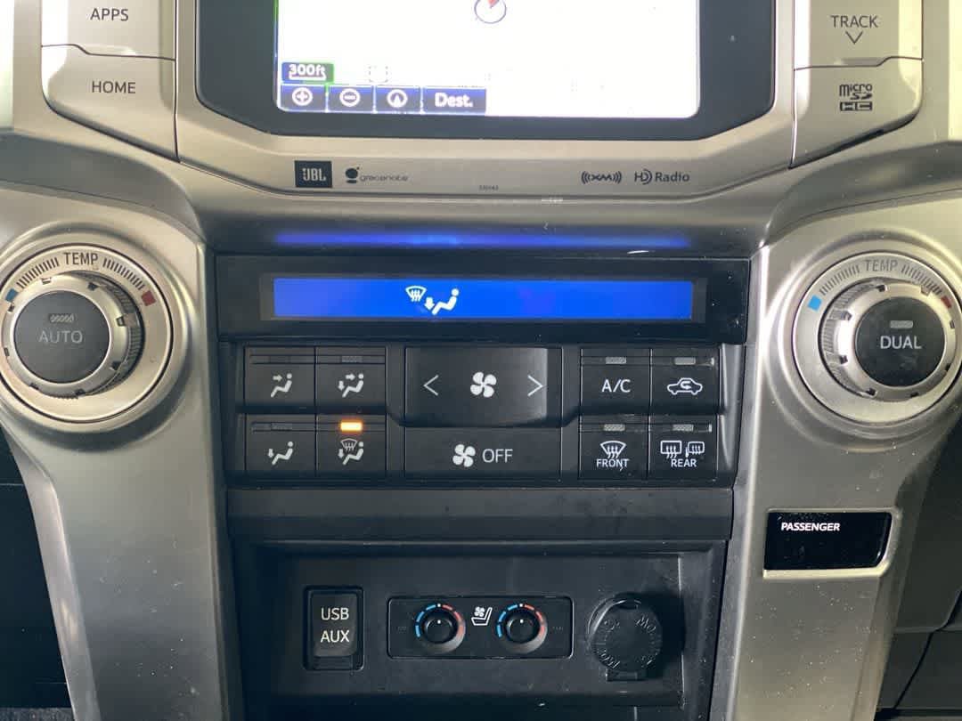 Used 2017 Toyota 4Runner Limited AWD/4WD image 21