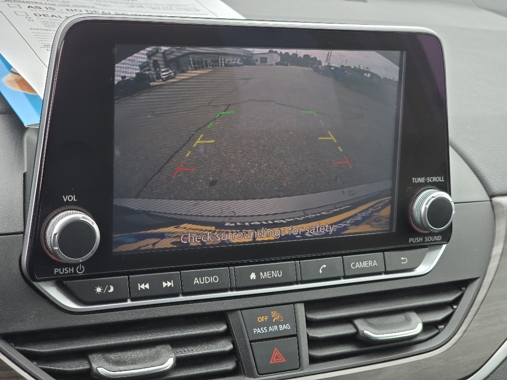 Used 2023 Nissan Altima 2.5 SV image 5