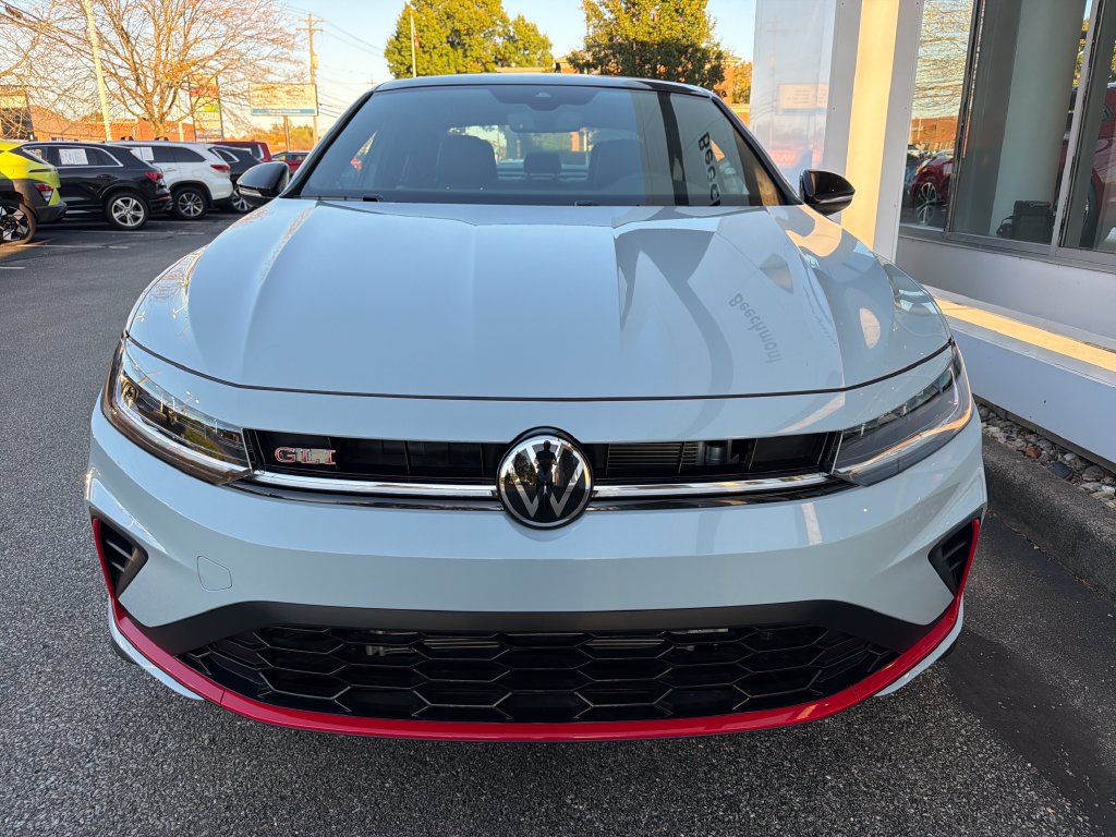 New 2027 Volkswagen Jetta GLI Autobahn FWD image 2