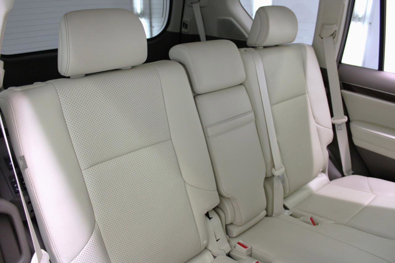 Used 2018 Lexus GX 460 Luxury w/ Preferred Accessory Package image 45