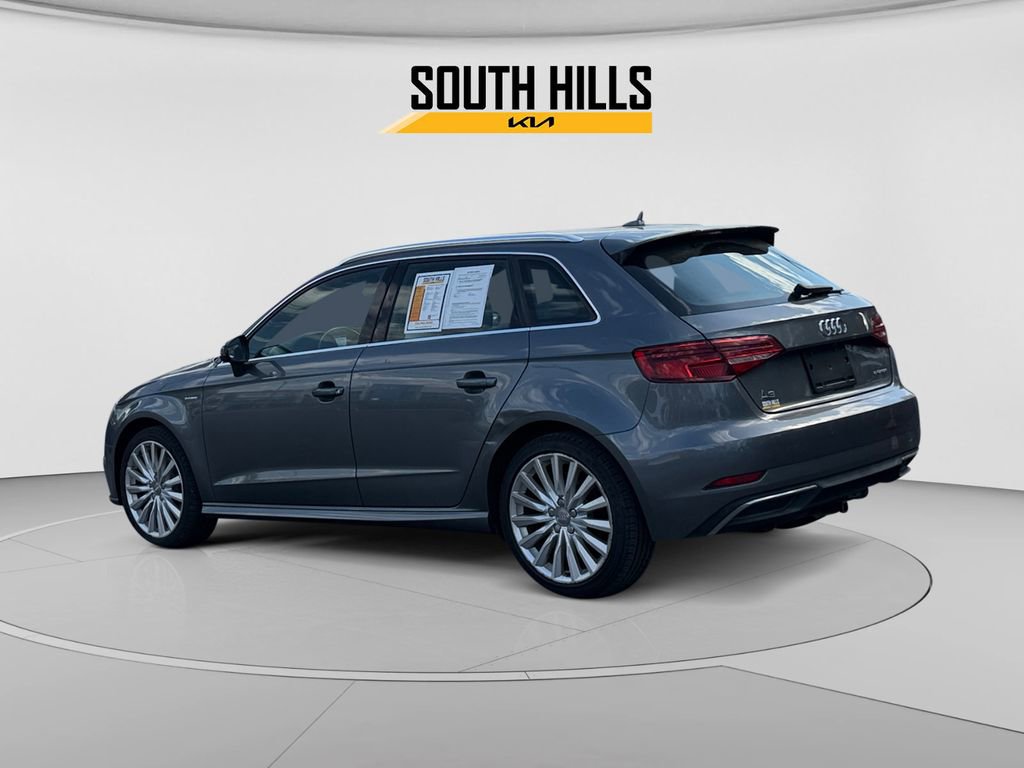 Used 2017 Audi A3 e-tron Premium Plus w/ Technology Package FWD image 3