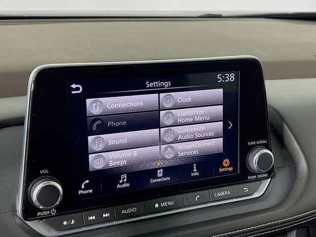 Used 2023 Nissan Rogue SV image 12