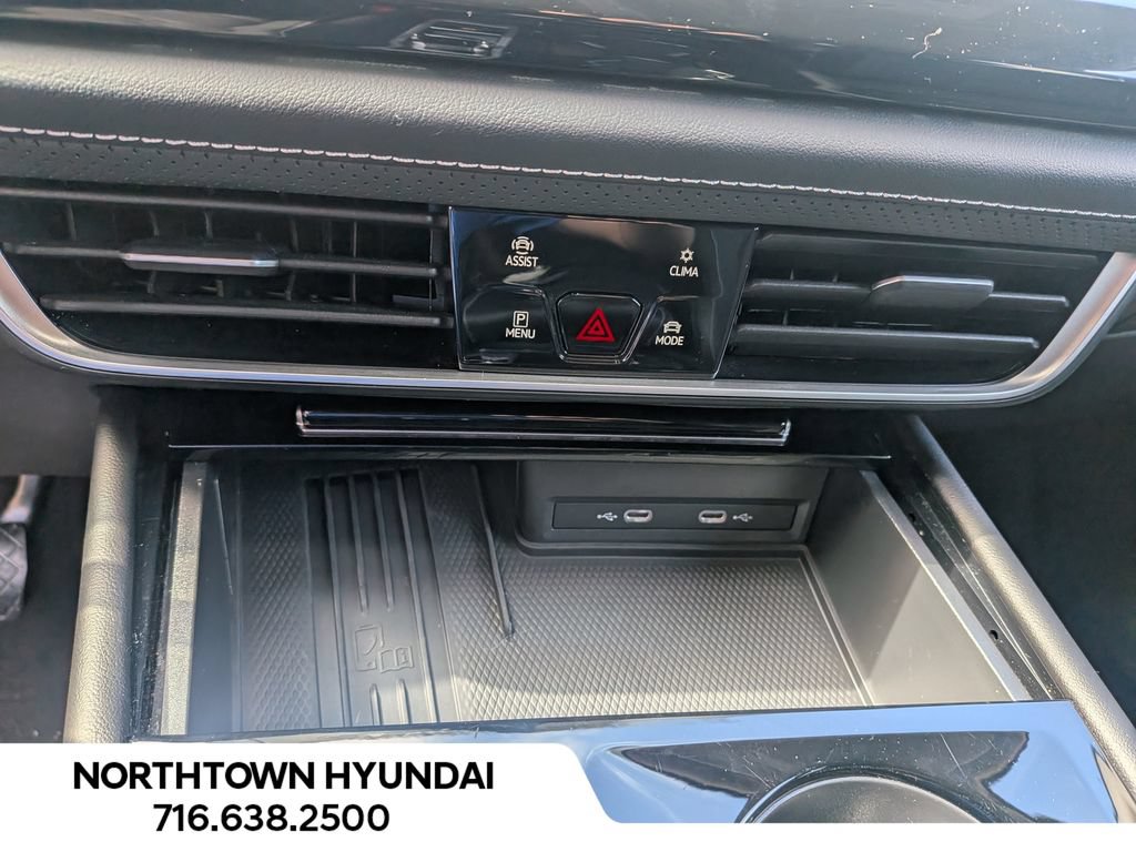 Used 2026 Volkswagen Atlas SE AWD/4WD image 16