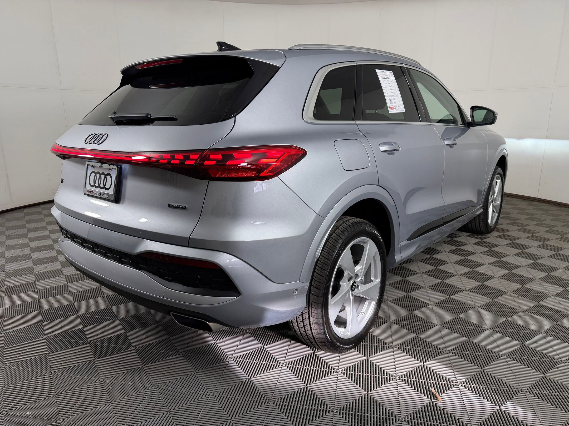 New 2026 Audi Q5 Premium Plus AWD/4WD image 9