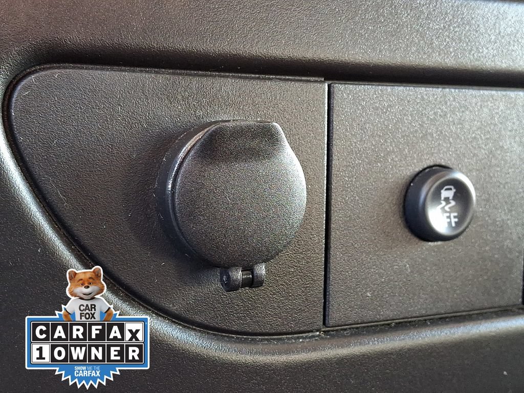 Used 2024 Chevrolet Express 2500 w/ Driver Convenience Package RWD image 22